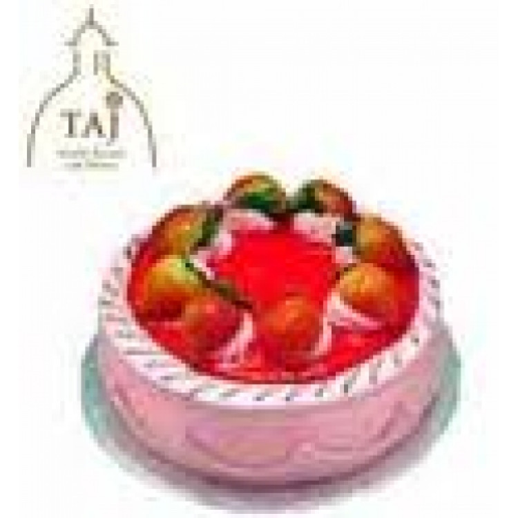 Juicy & Velvety Fresh Strawberry Cake from 5 Star Bakery